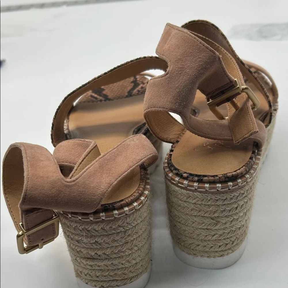 Crown Vintage chic platform