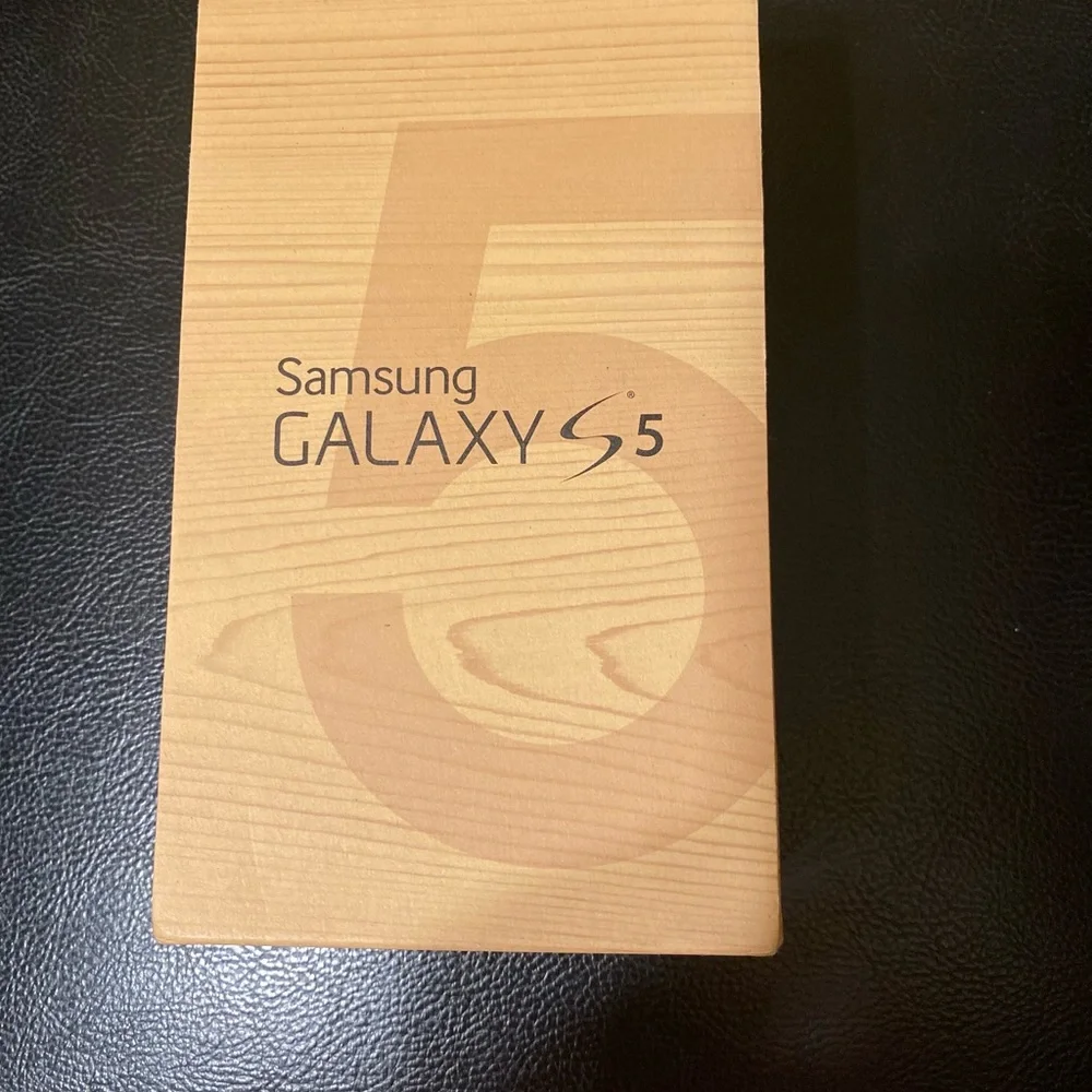 Original empty box from Samsung Galaxy S5