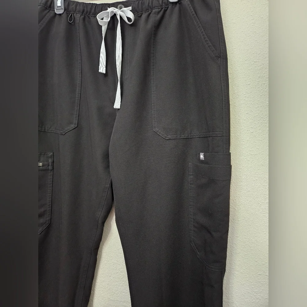Figs mens xl