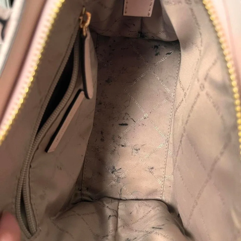 Michael Kors designer crossbody