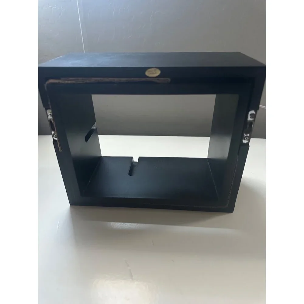 Bella Villa open box