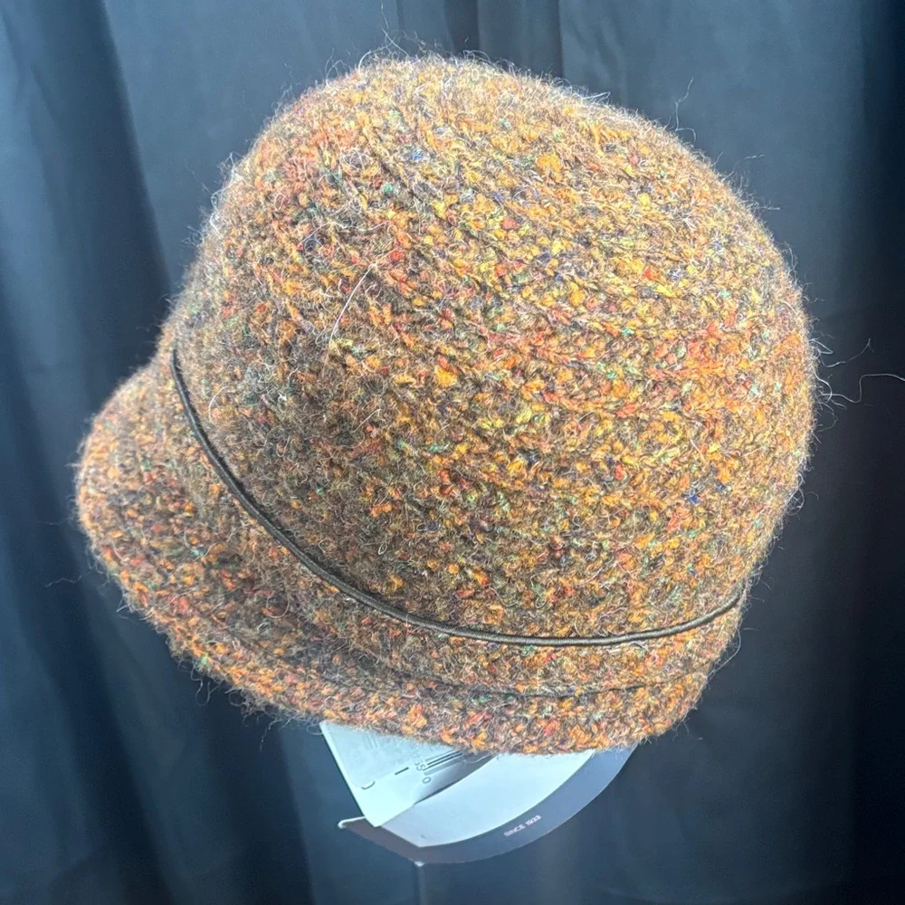 betmar chic cloche