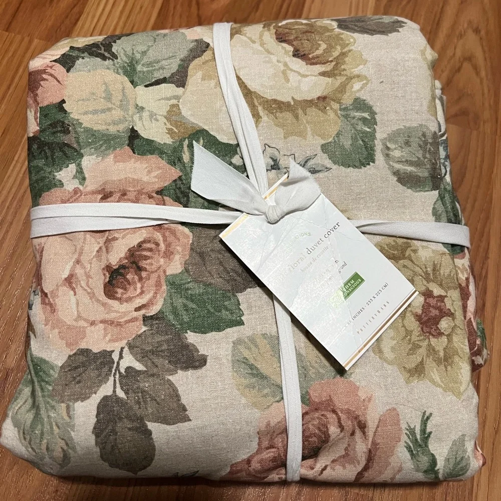 Pottery Barn nwt pottery