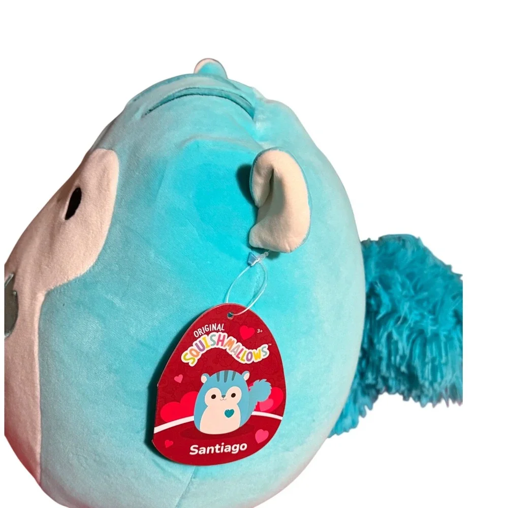 Squishmallows snuggle up