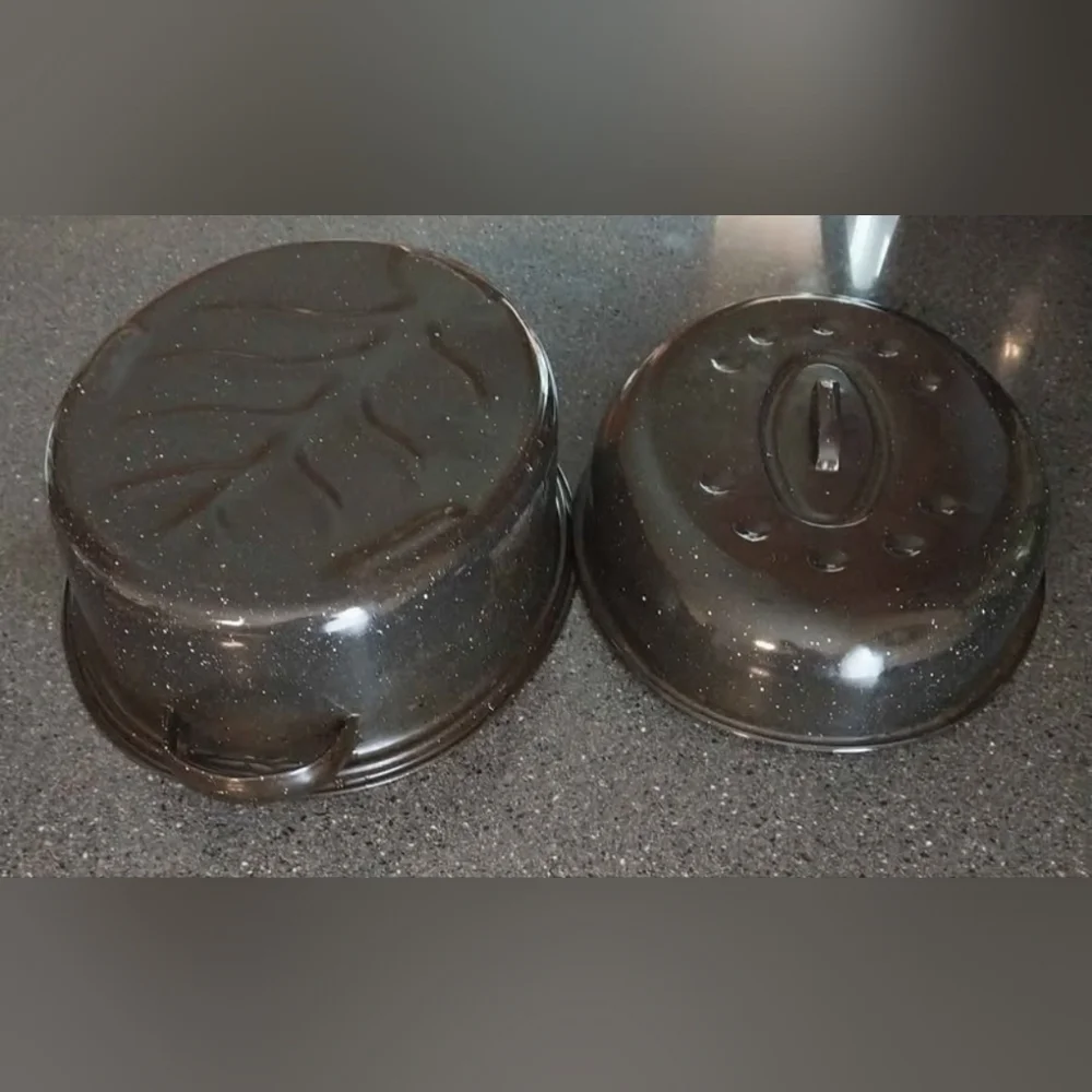 unknown durable enamelware
