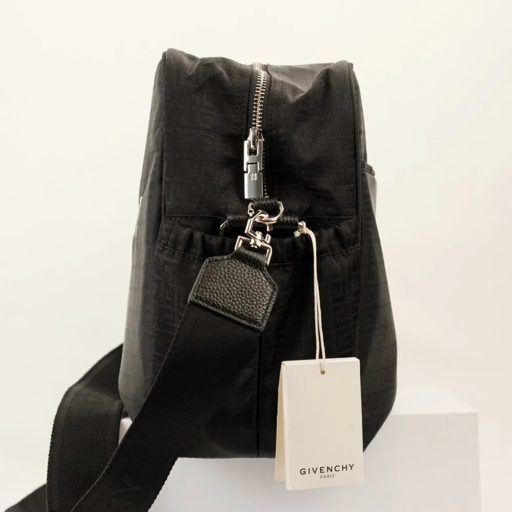 Givenchy nwt new