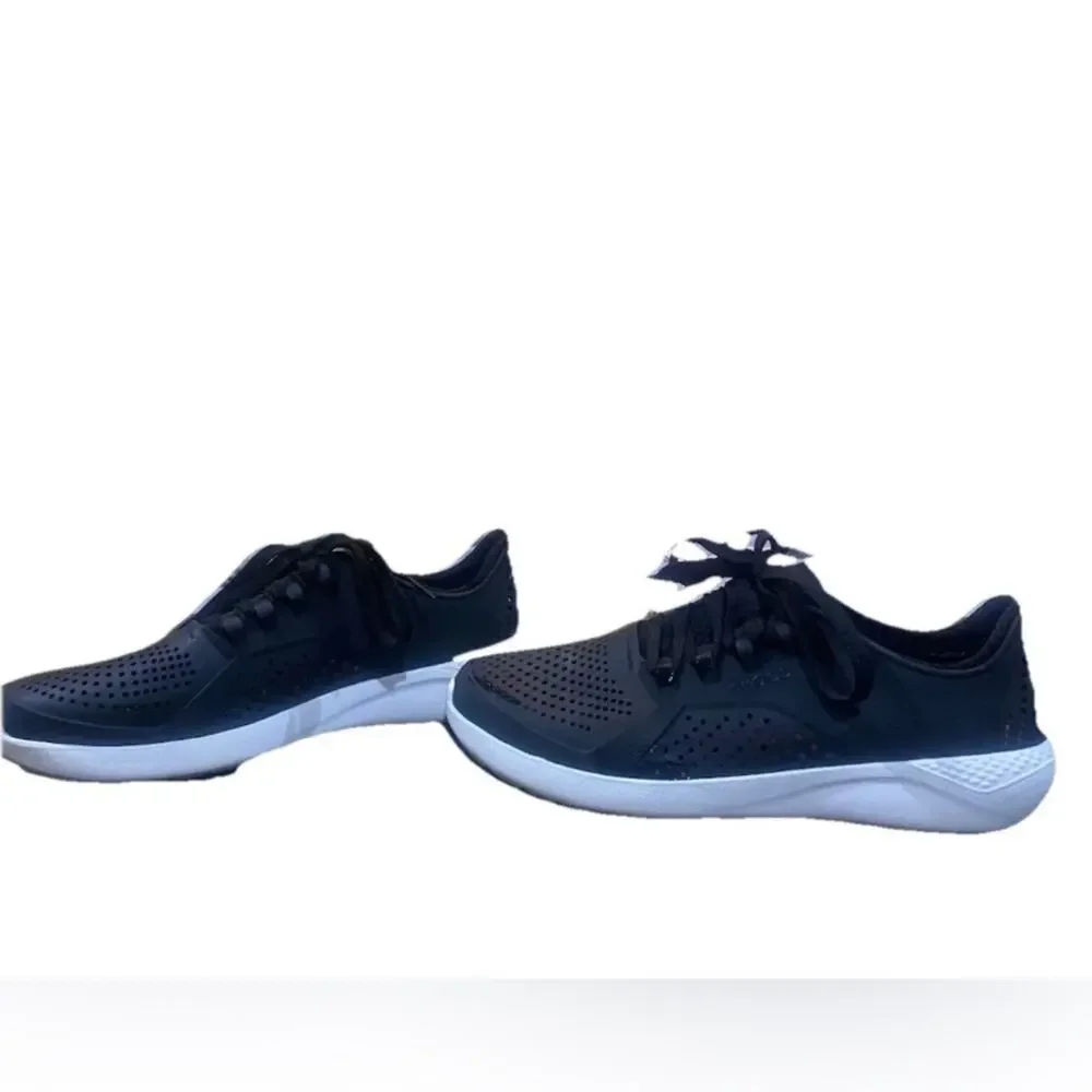 CROCS men’s size