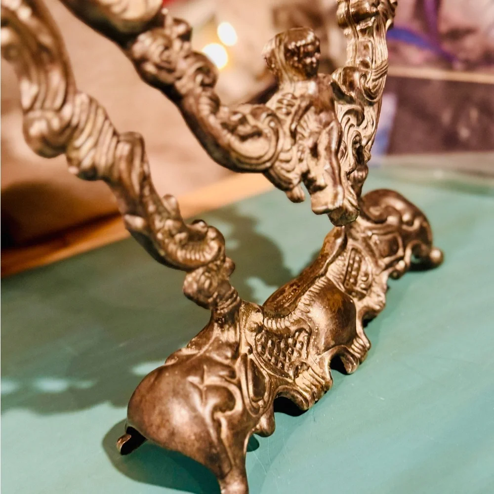 N/A vintage ornate