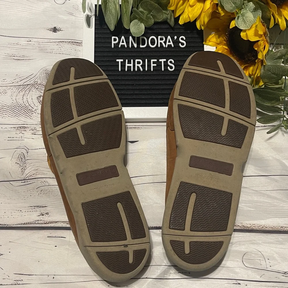 Sperry stylish tan