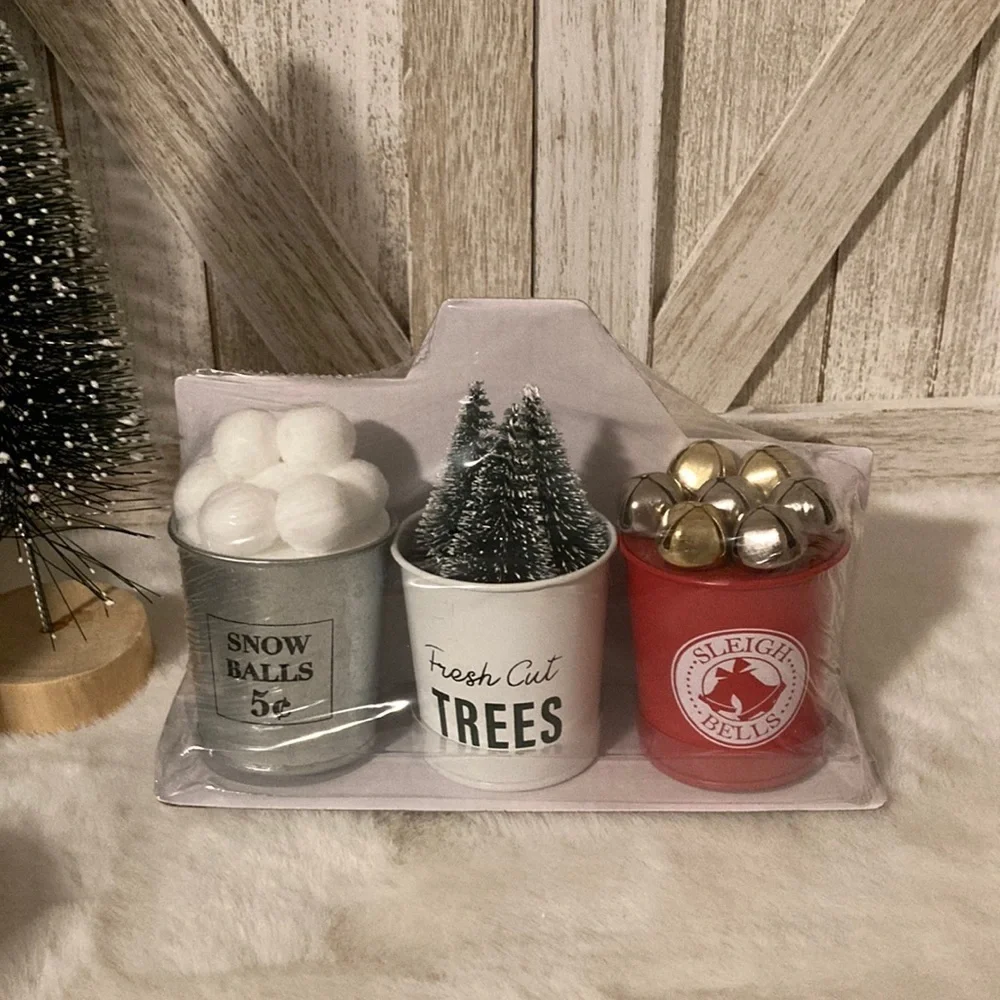Target BP 2022 Christmas 3 Mini Buckets