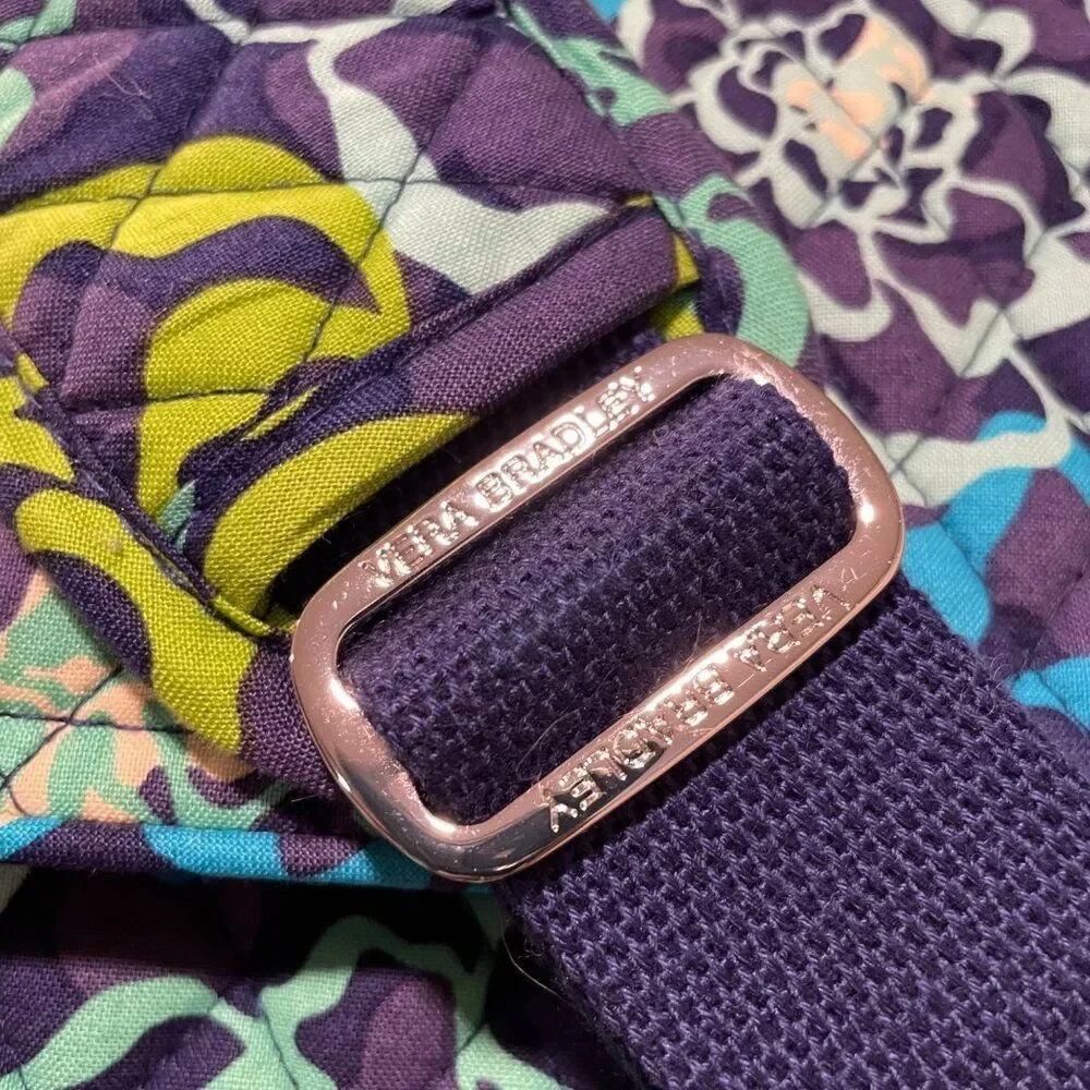 Vera Bradley stylish spacious