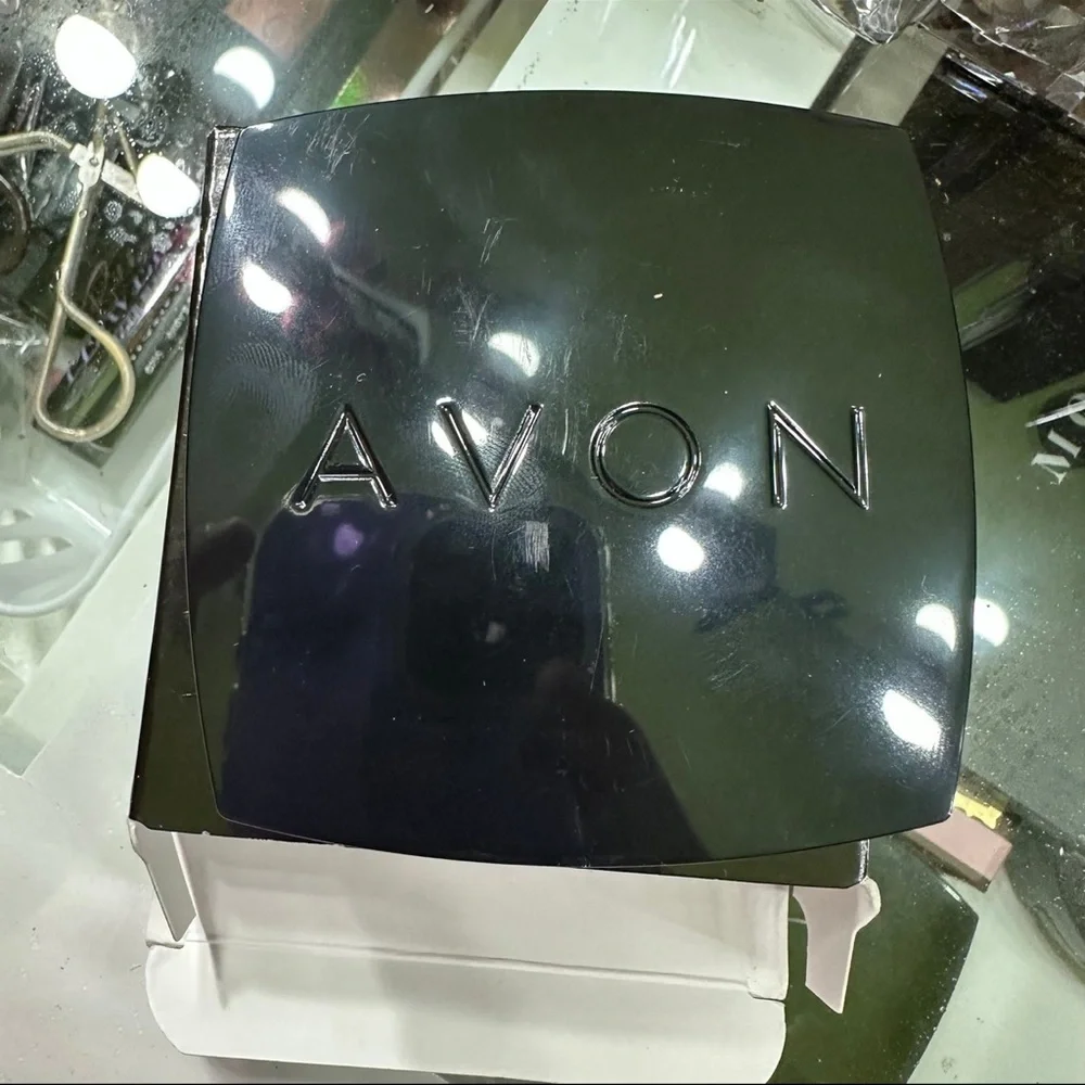 Avon Blush Berry Glow