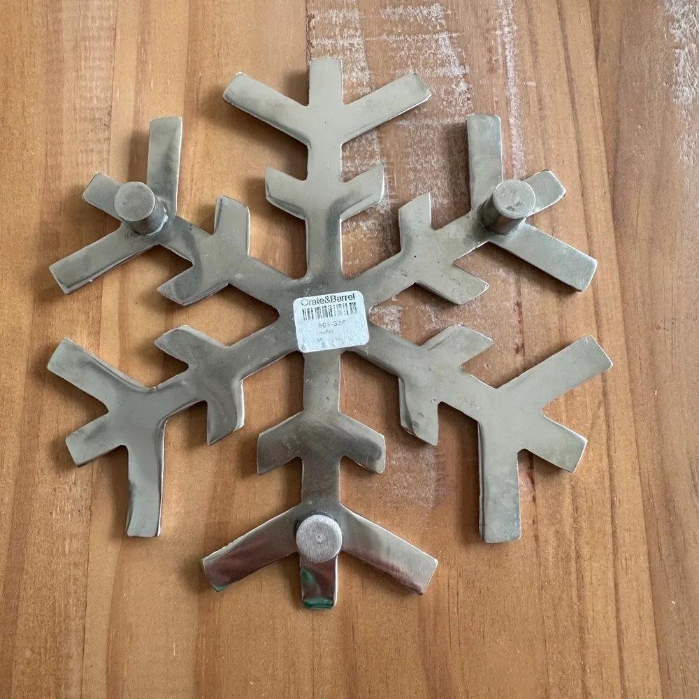 Crate&Barrel metal please