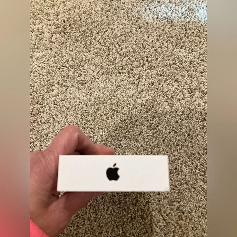 Apple iPhone SE black 64GB product box and instructions