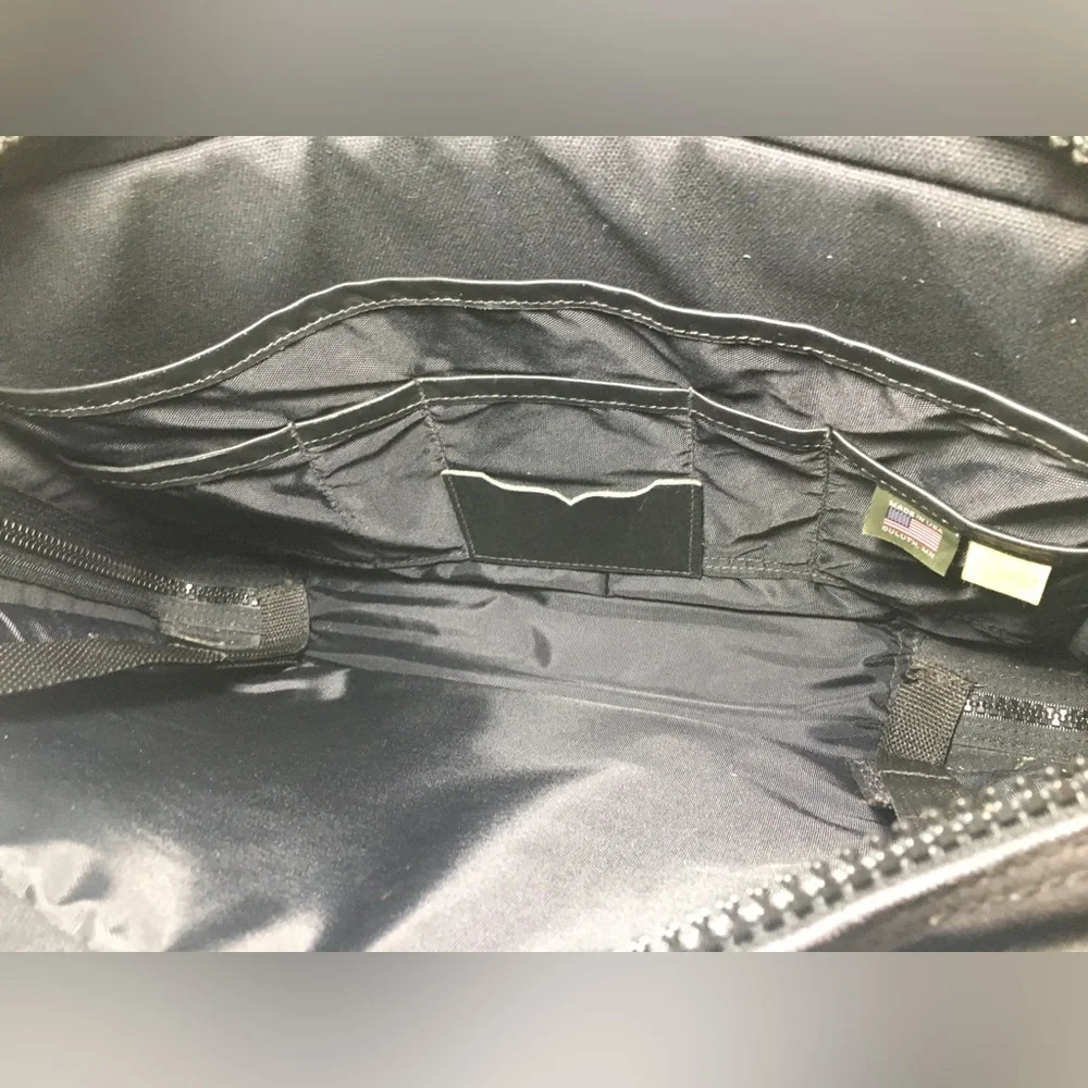 Duluth Pack Black Traveler’s Leather Bag Computer Laptop Everyday Briefcase USA