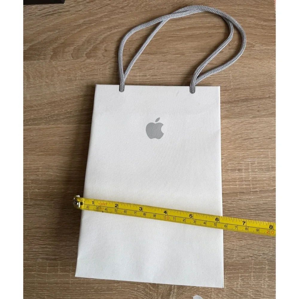 Apple excellent like