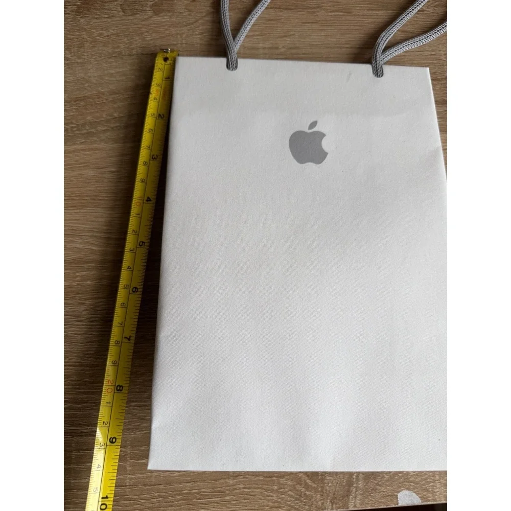 Apple excellent like