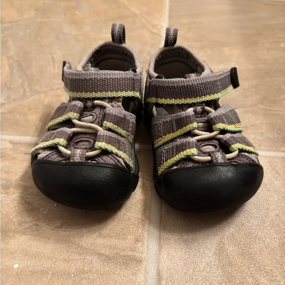 Keen Baby Sz 4 Newport H2 Sport Sandals. ExcltUC! Velcro intact! 15%offw2+bndle