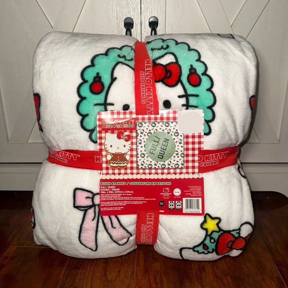 Hello Kitty Festive Wreath Queen Plush Throw Blanket