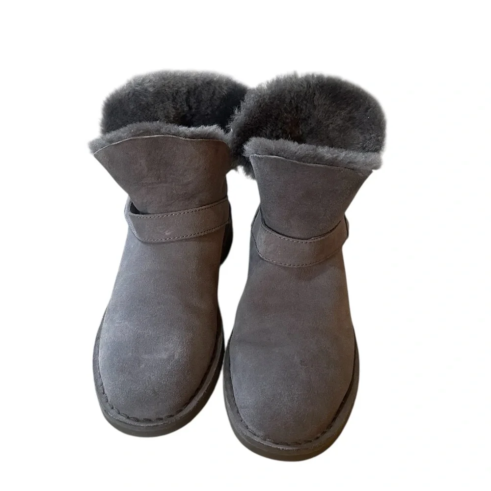 UGG zariyah ankle