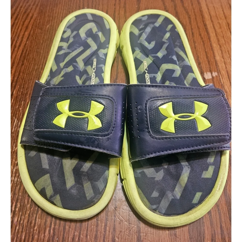 Under Armour navy blue