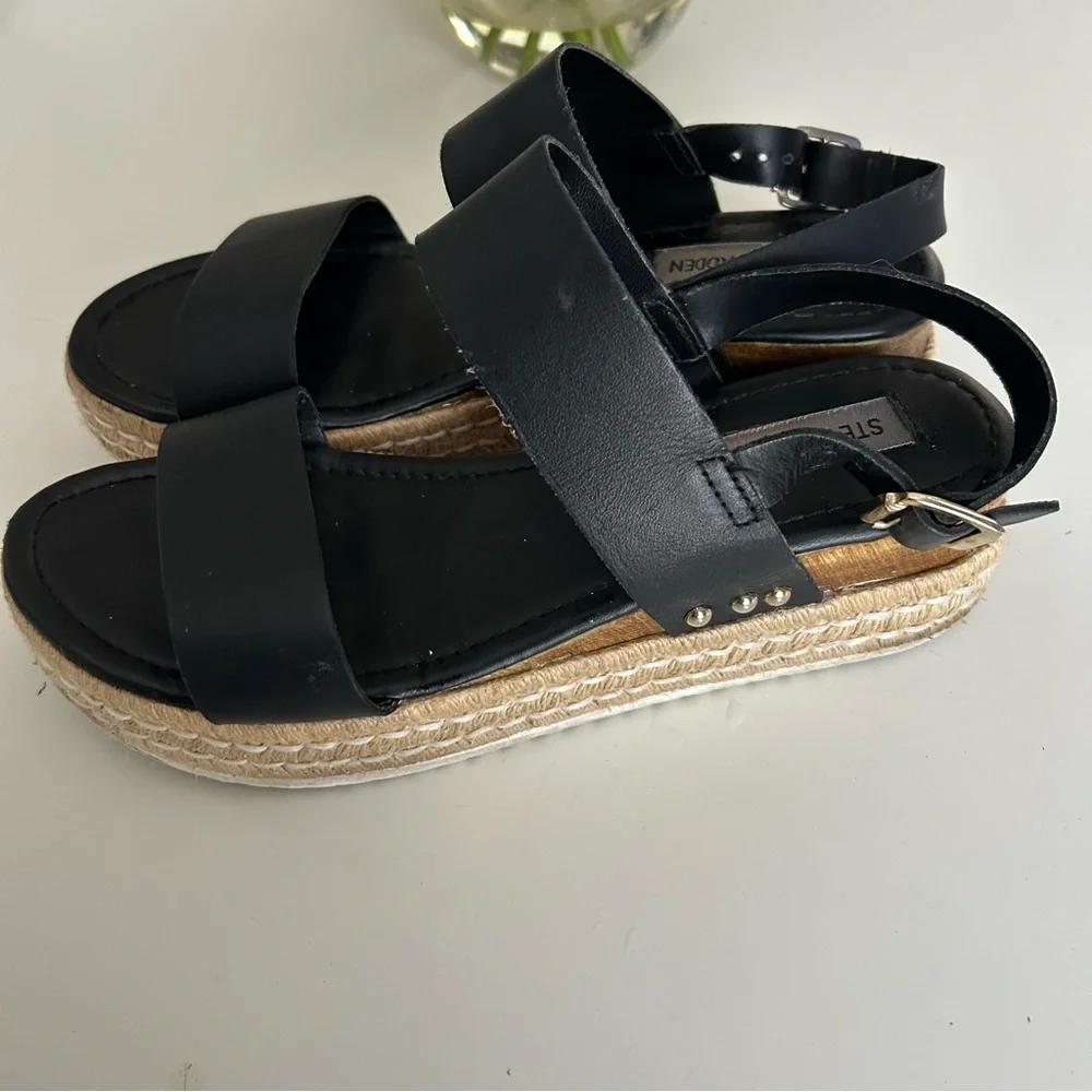 Steve Madden black leather