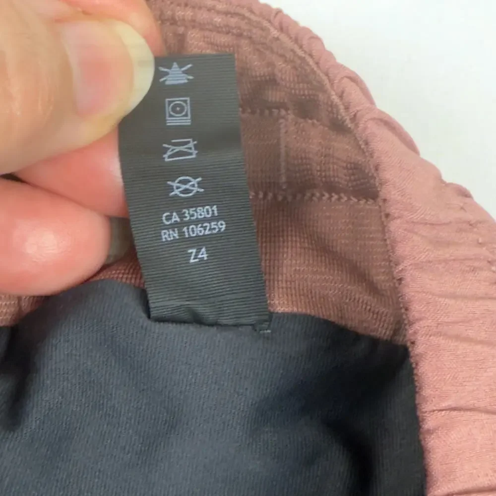 lululemon athletica jump medium