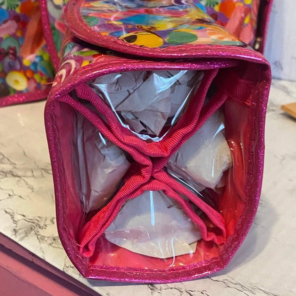 Claires vibrant cosmetic