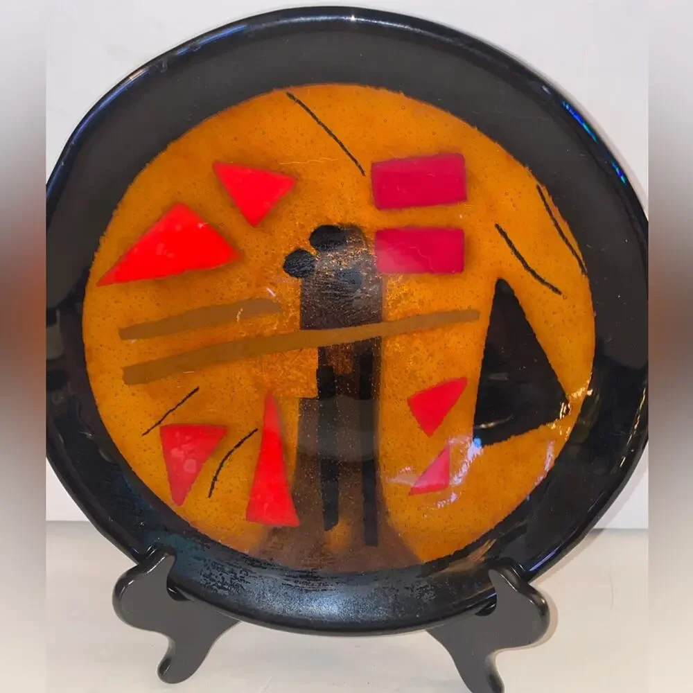 Fused Glass 10” Bowl Gold Red Blk Rim Geometric MCM no chips or cracks
