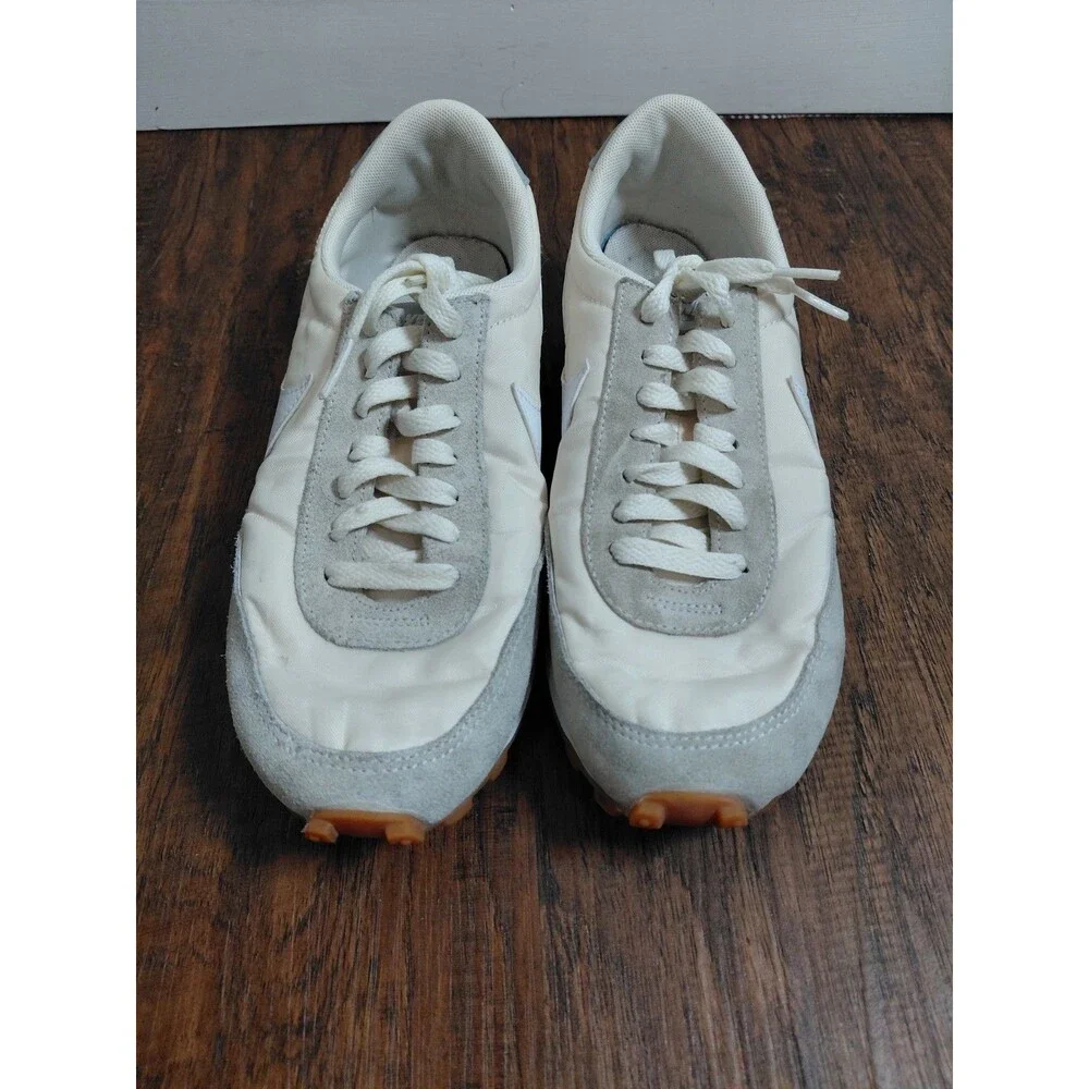 Nike women size