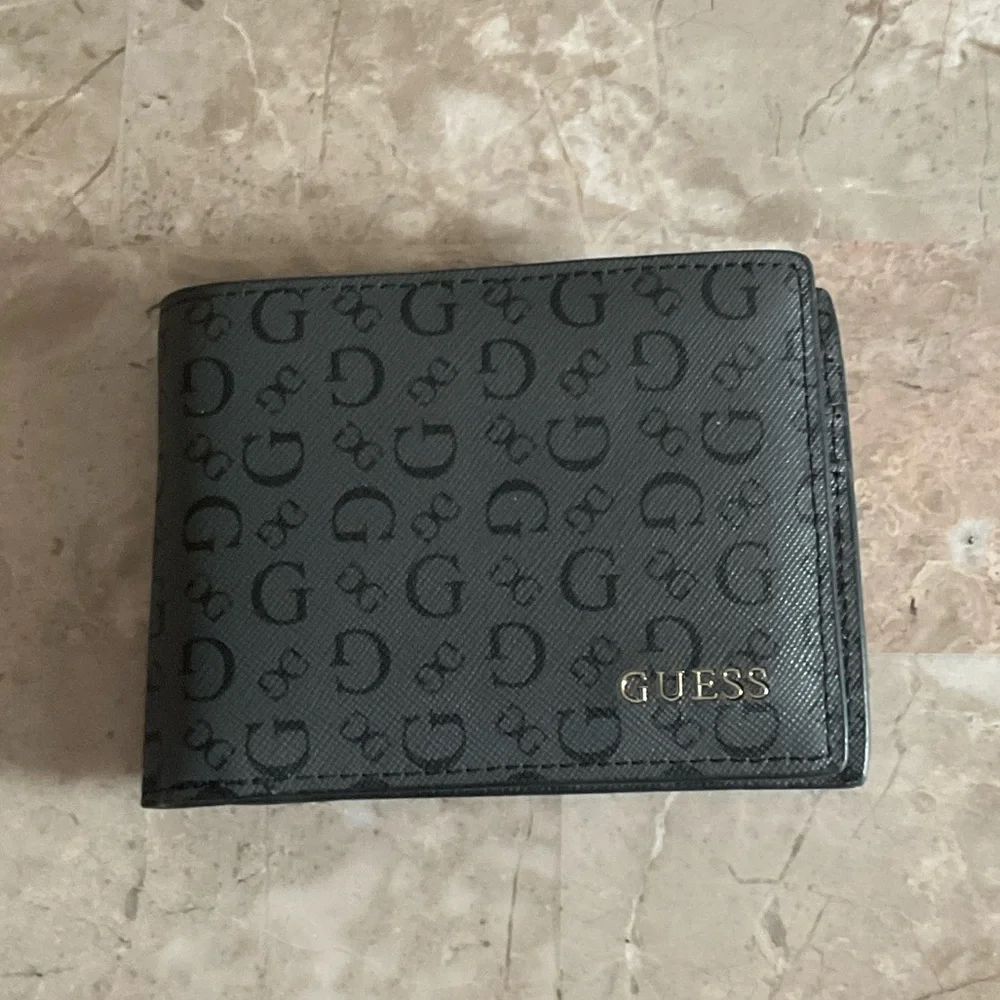Guess Black Patterned Men's Card Holder