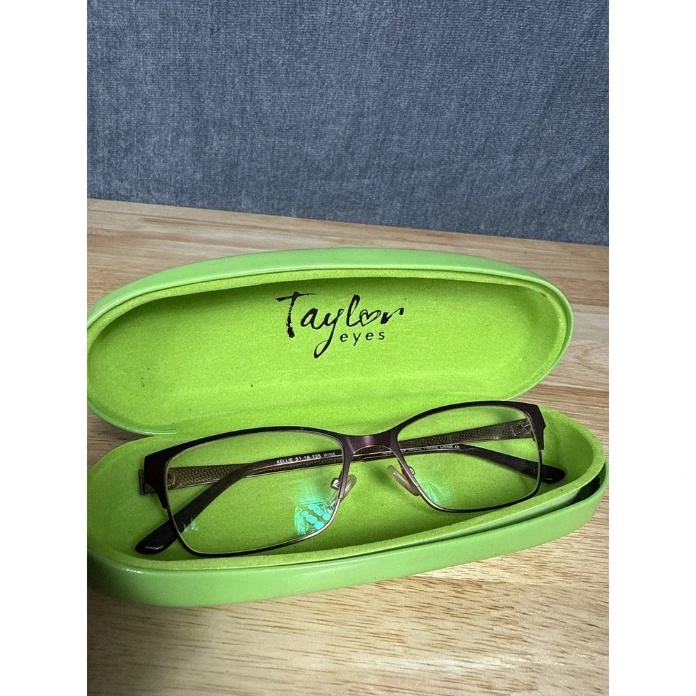 Taylor Eyes brand taylor
