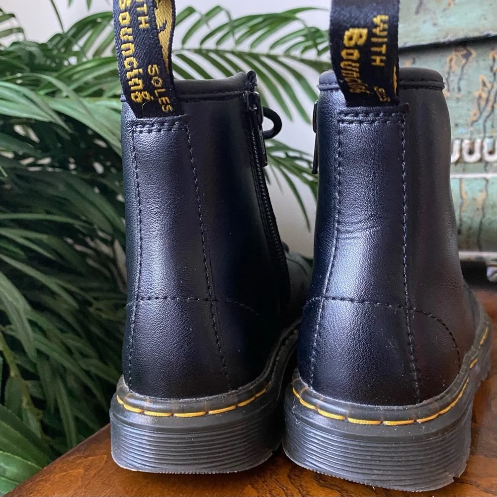 Dr. Martens dr martens