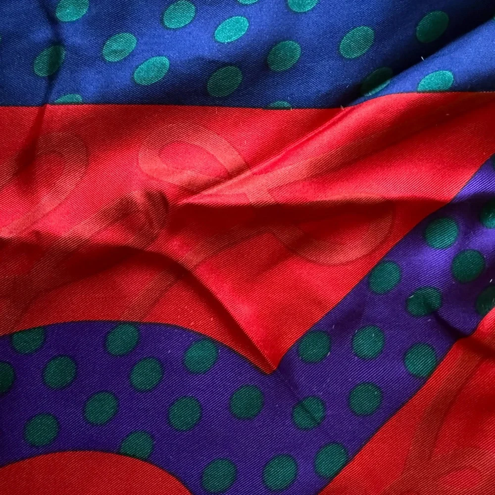 Perry Ellis Red and Blue Patterned Scarf
