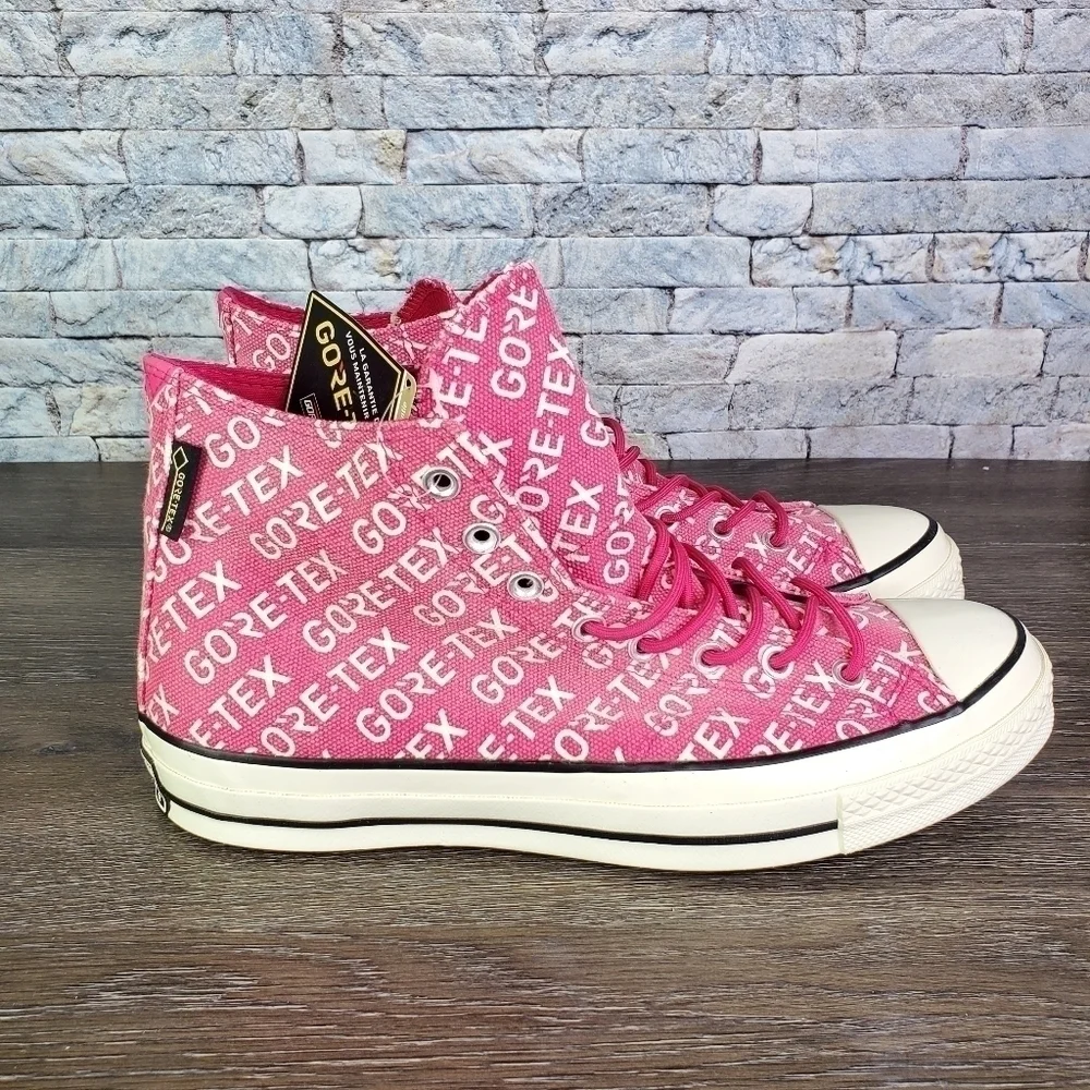 Converse brand new