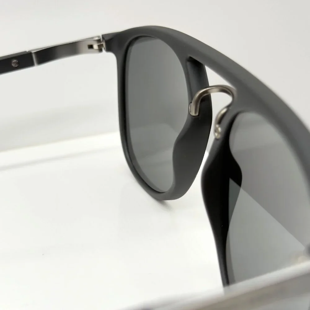 Georgia Armani read small