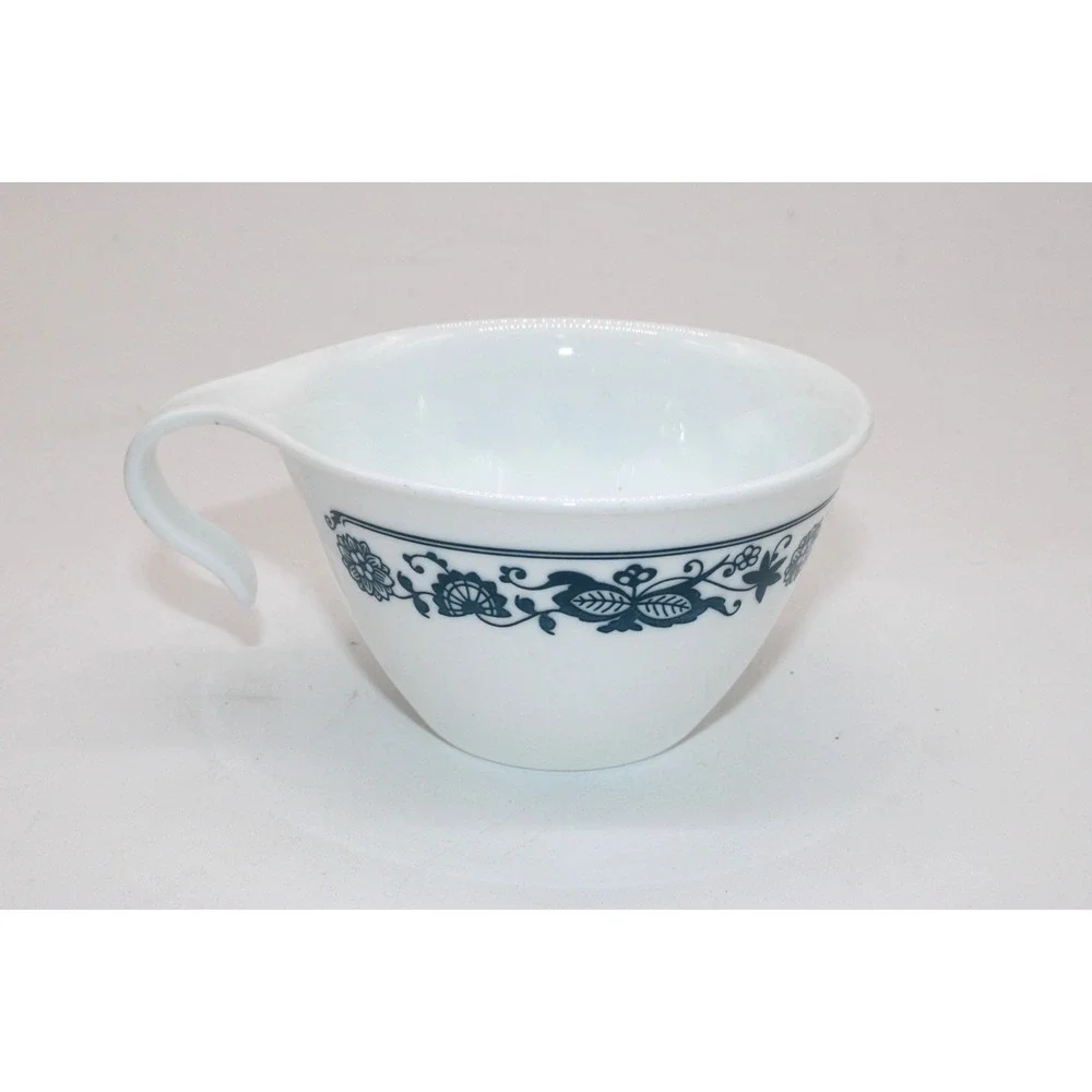 Corelle Open Hook Handle Coffee Cup Set of 4 VTG Old Town Blue Onion White