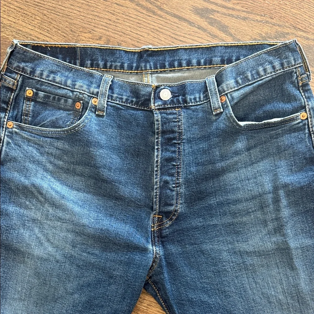 Levis timeless 501