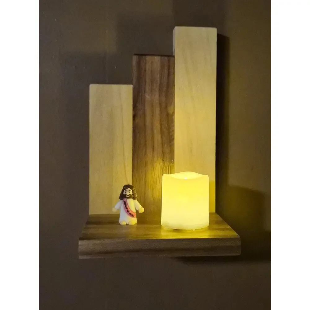 Assorted Hardwood Display Shelf