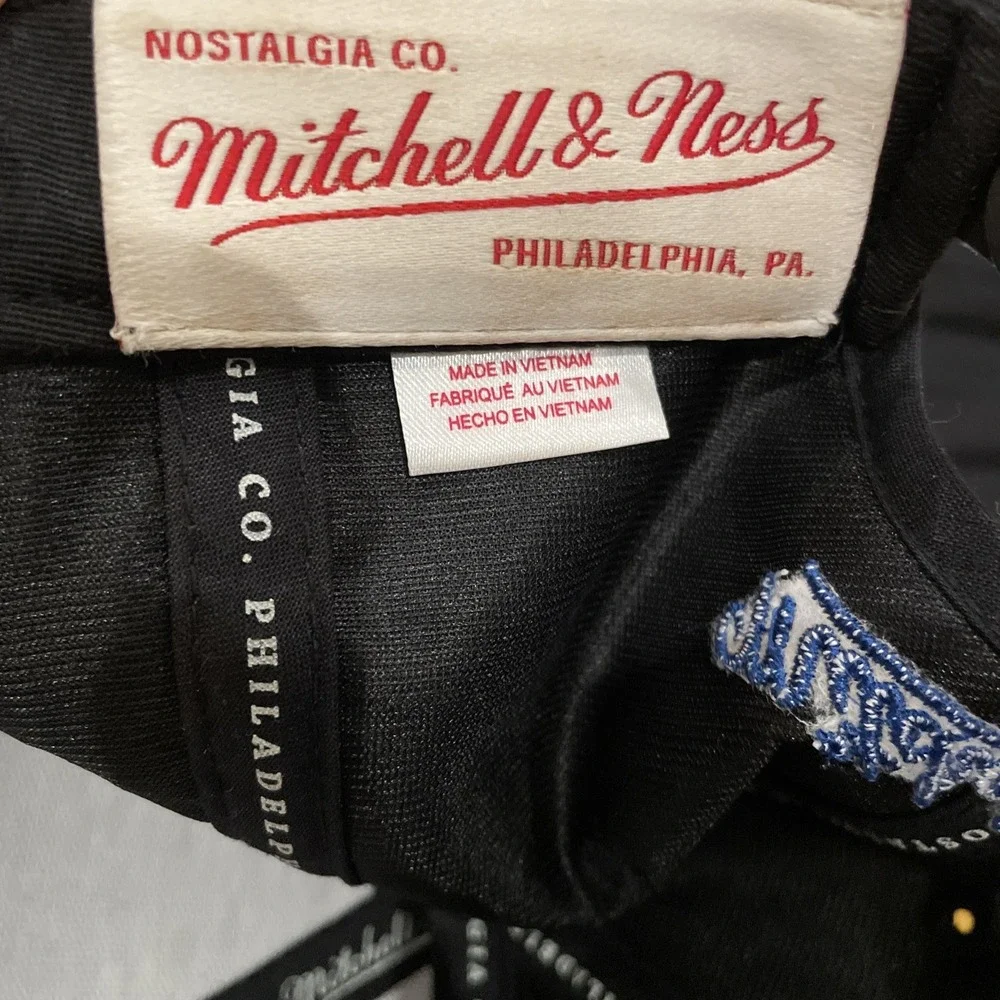 Mitchell & Ness hat good