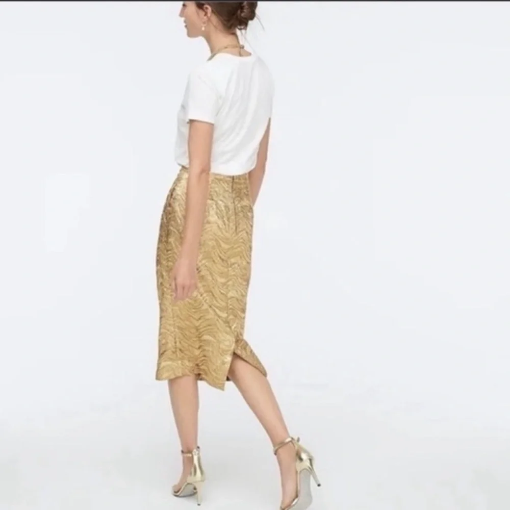 chic gold
