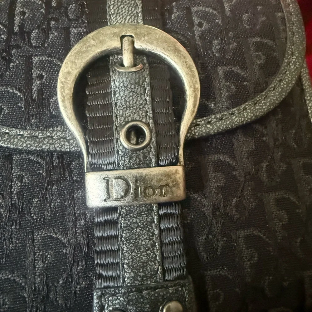 Dior elegant wallet