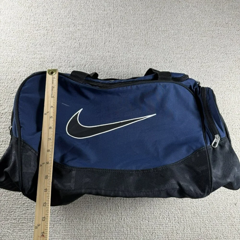 Nike brasilia duffel