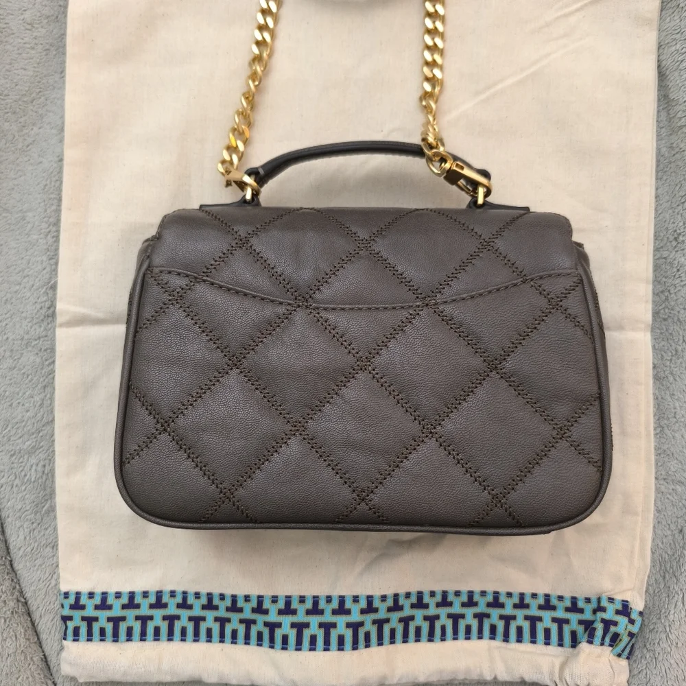 Tory Burch authentic bnwt