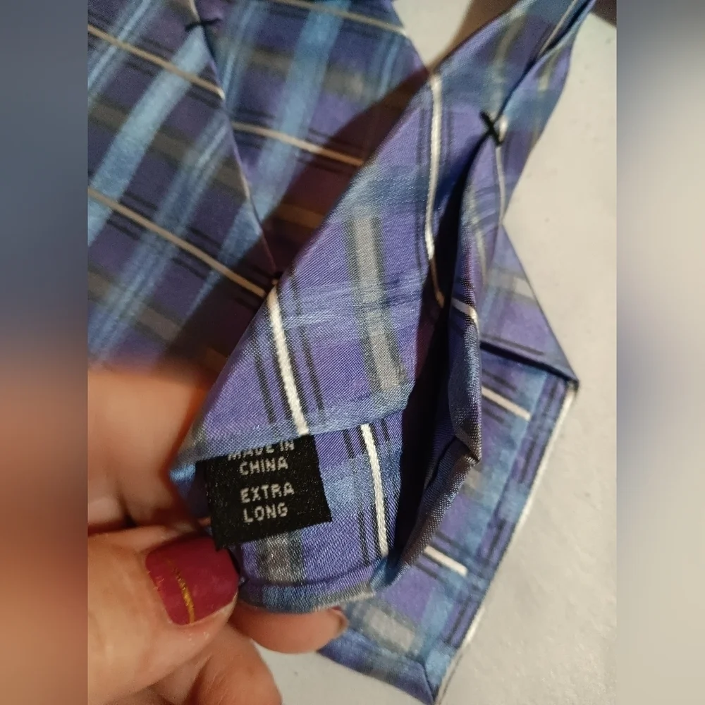 Calvin Klein this tie