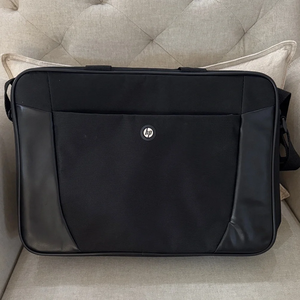 HP Classic Black Laptop Bag for Men