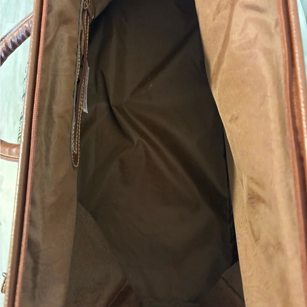 Capezio spacious travel