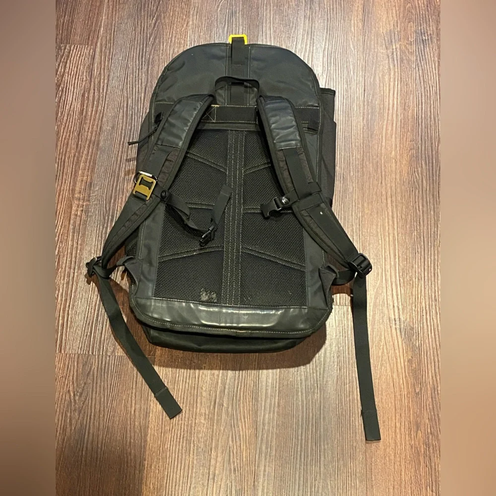 Timbuk2 spire laptop