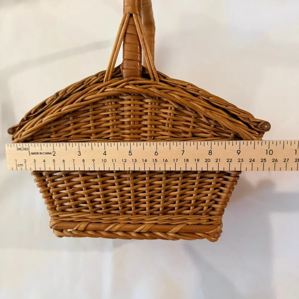 Vintage wicker basket