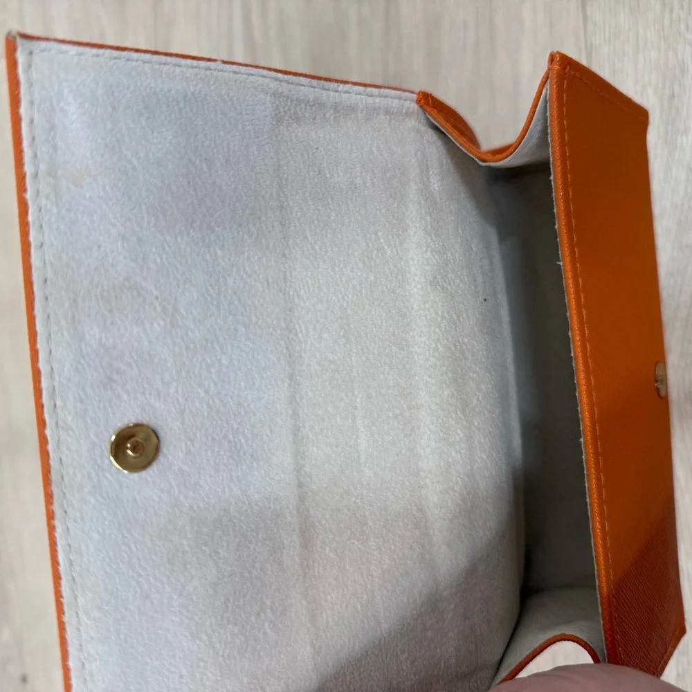 Tory Burch tory burch